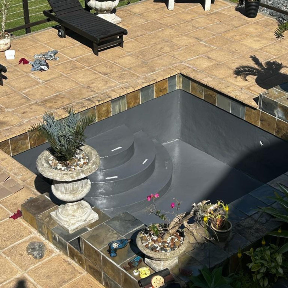 Overview of Epoxy Paint for Swimming Pools
