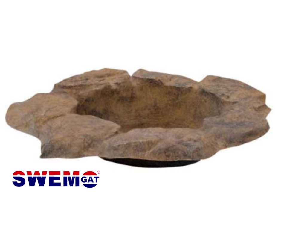 Artificial natural water feature with this small fibreglass garden pond.